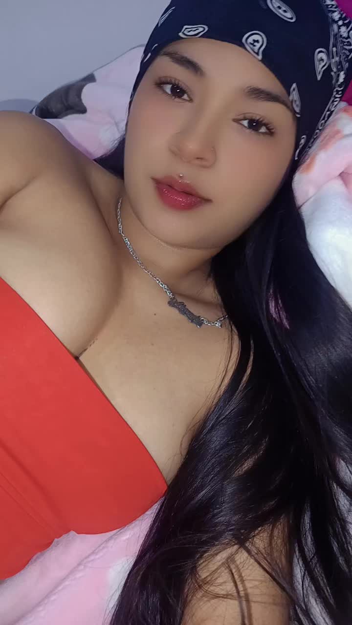 @Ale🧚🏼♀️💜Ojitos lindos💜