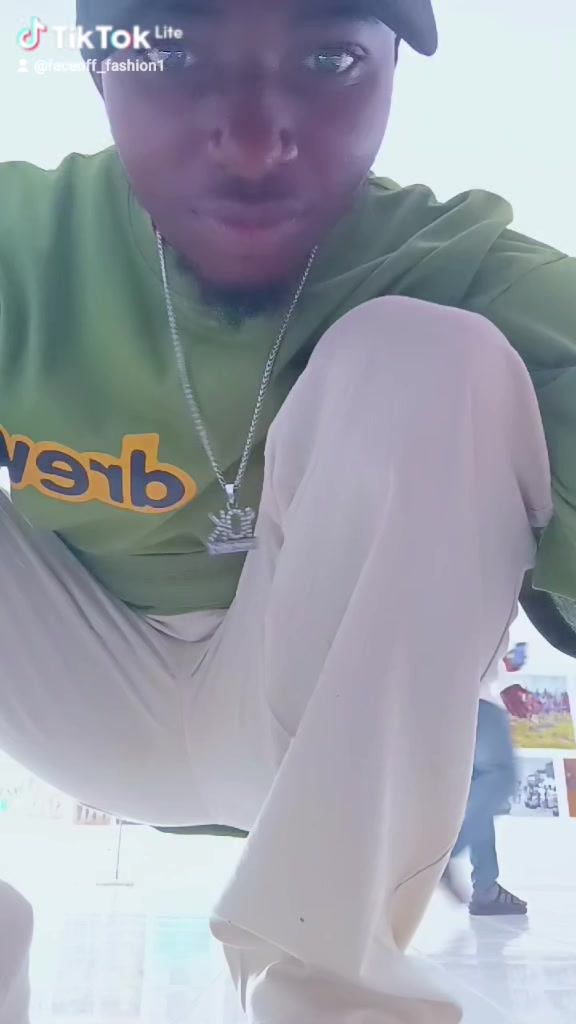 @Omobolarinwa