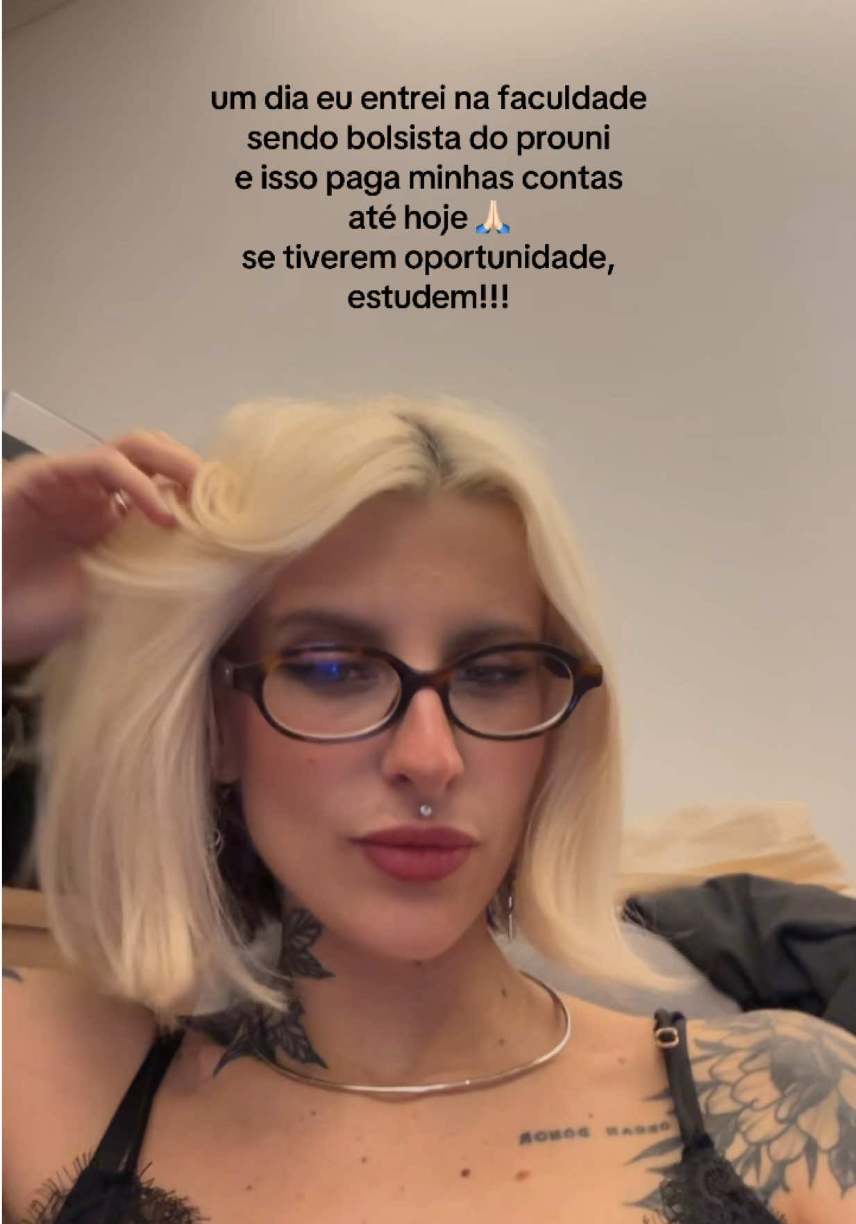 @letícia kohanoski 🥀⛓️🖤