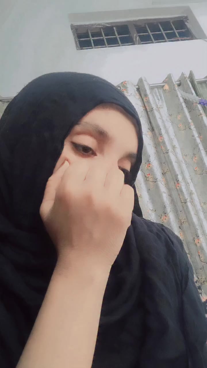 @Ayesha Khan