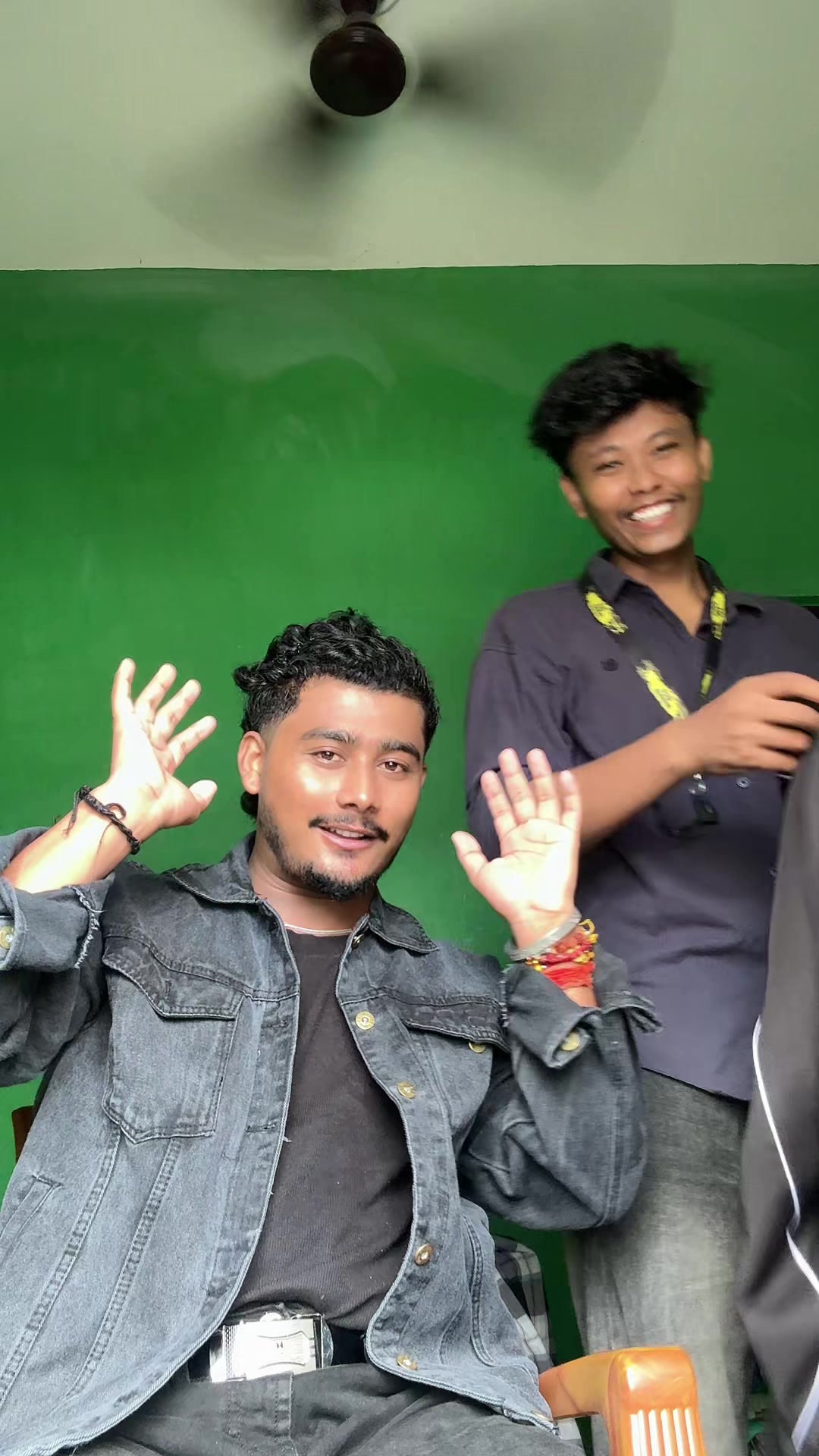 @Suhzal