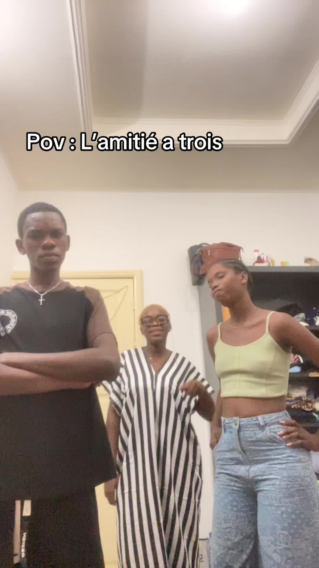 @𝓜𝓲𝓵𝓮𝓼&rsquo;✰✰