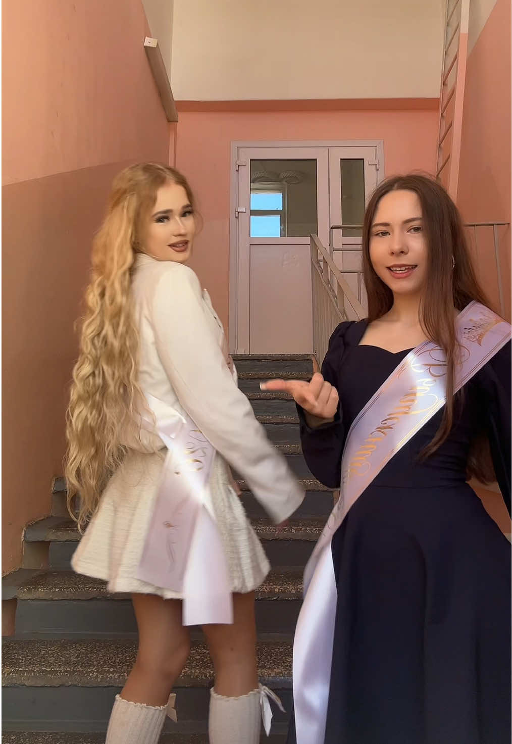 @кася blonde🪽