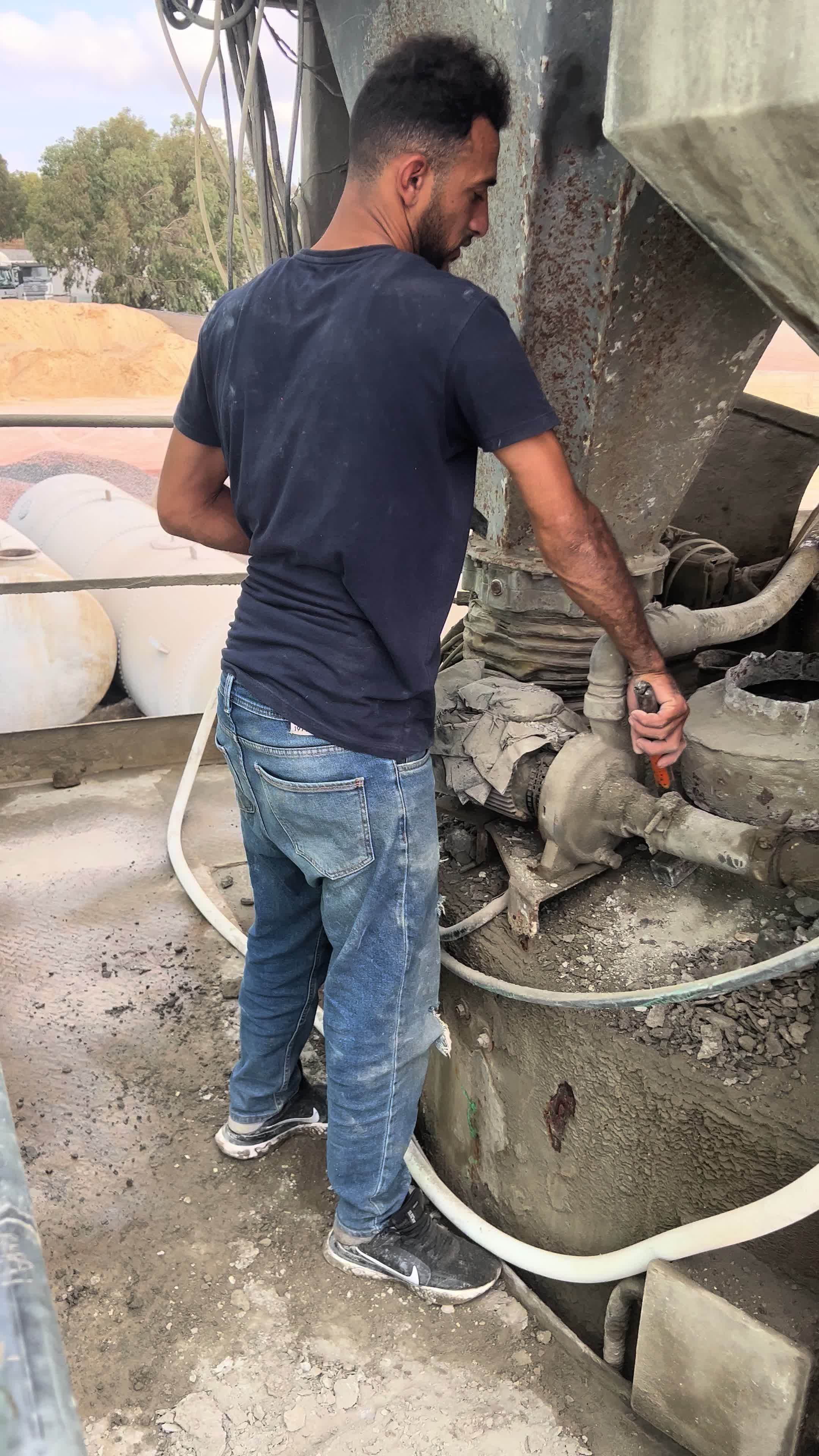 @عزيز كوكي