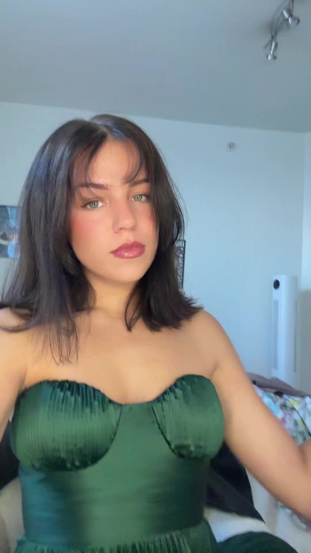 @ava