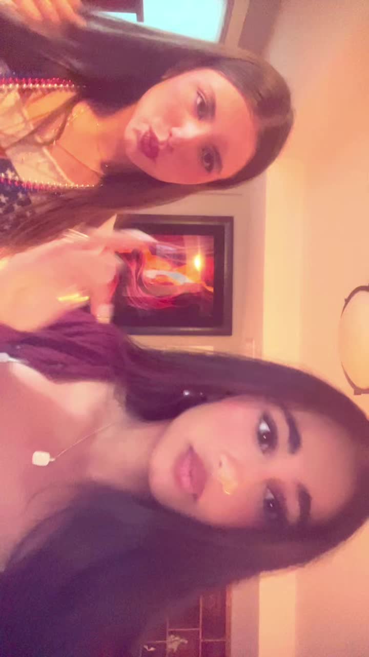 @jannat_posts_a_lot