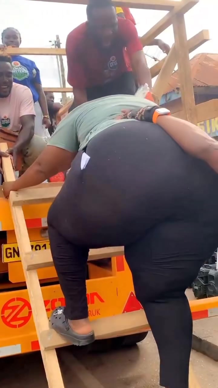@Elormzy