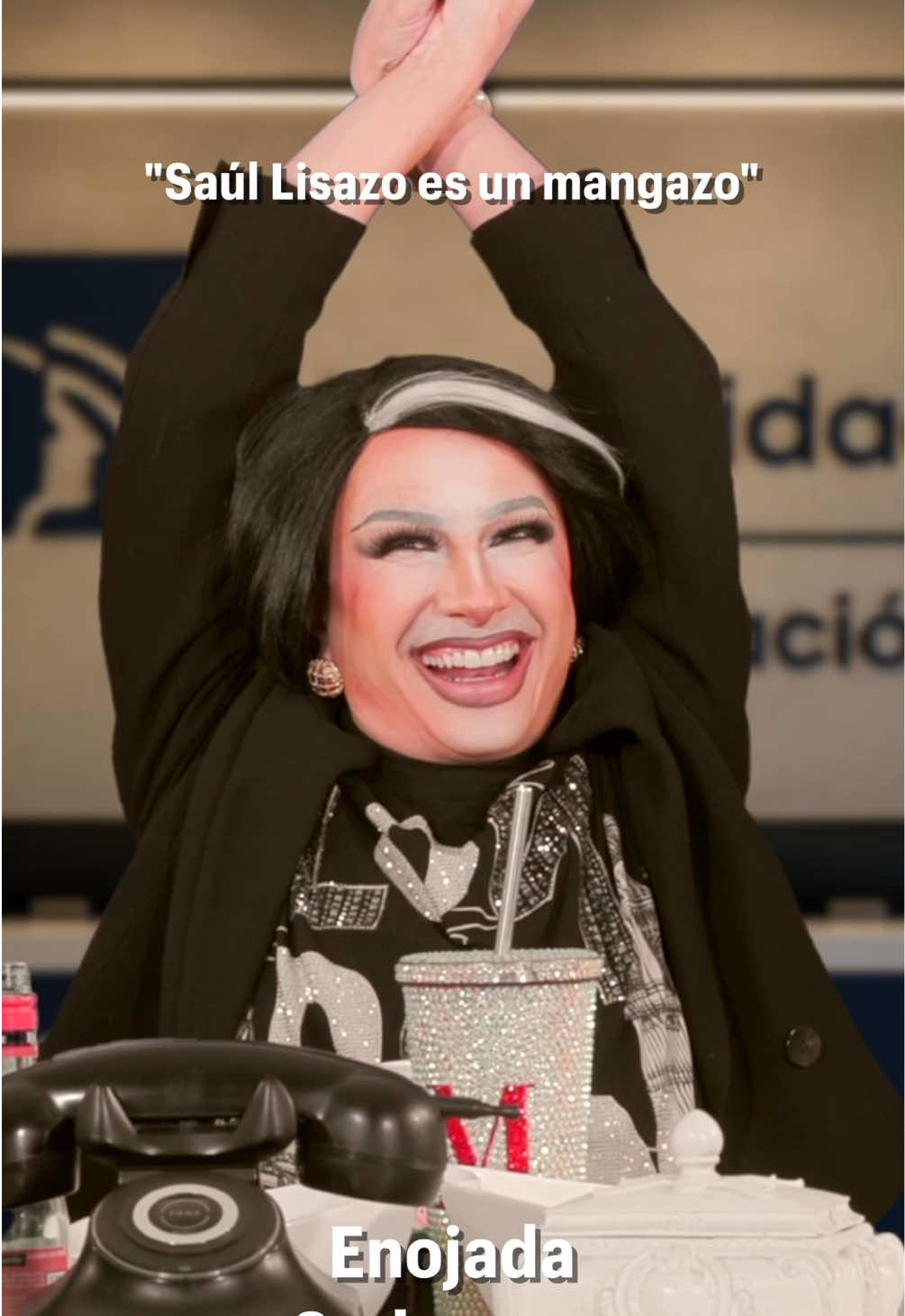 @Las mamás presentan