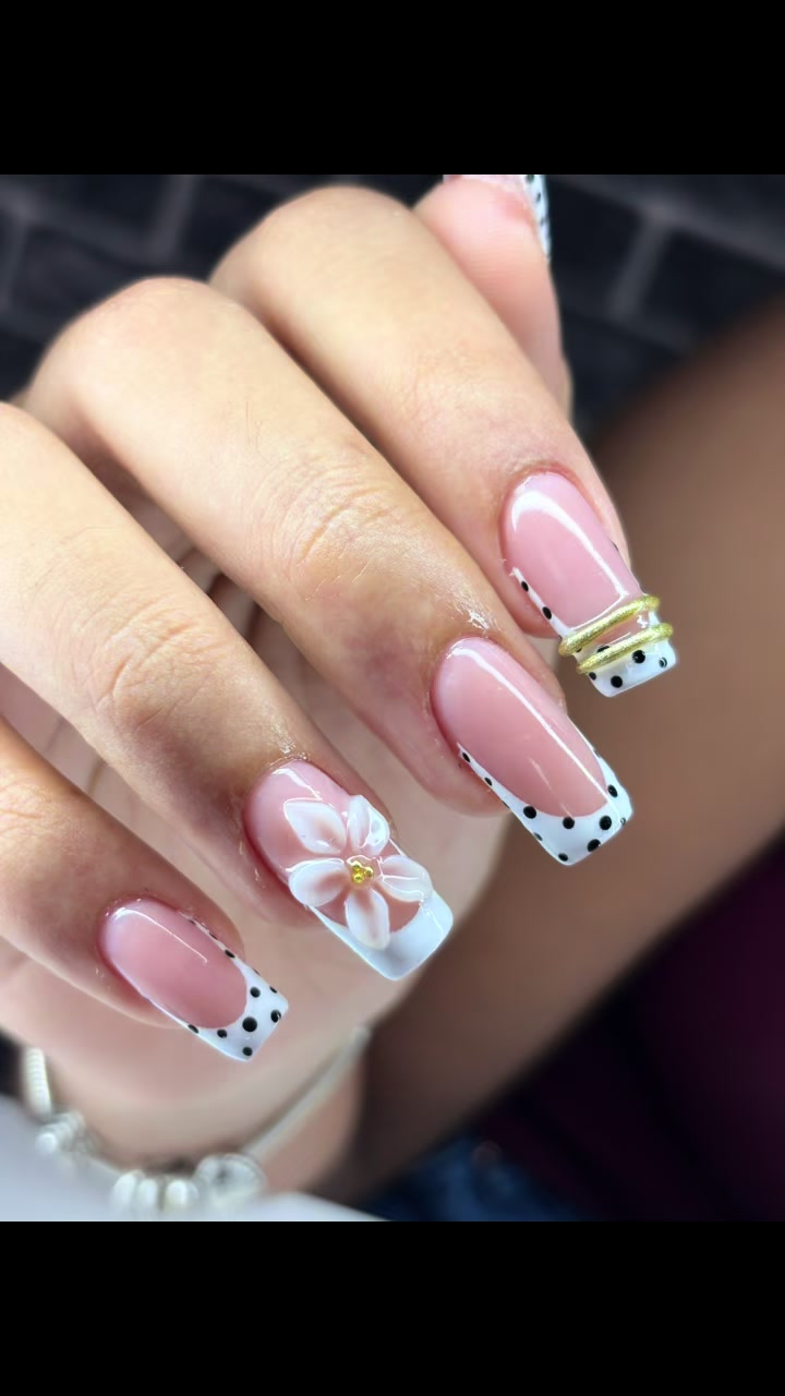 @Kiara21🖤