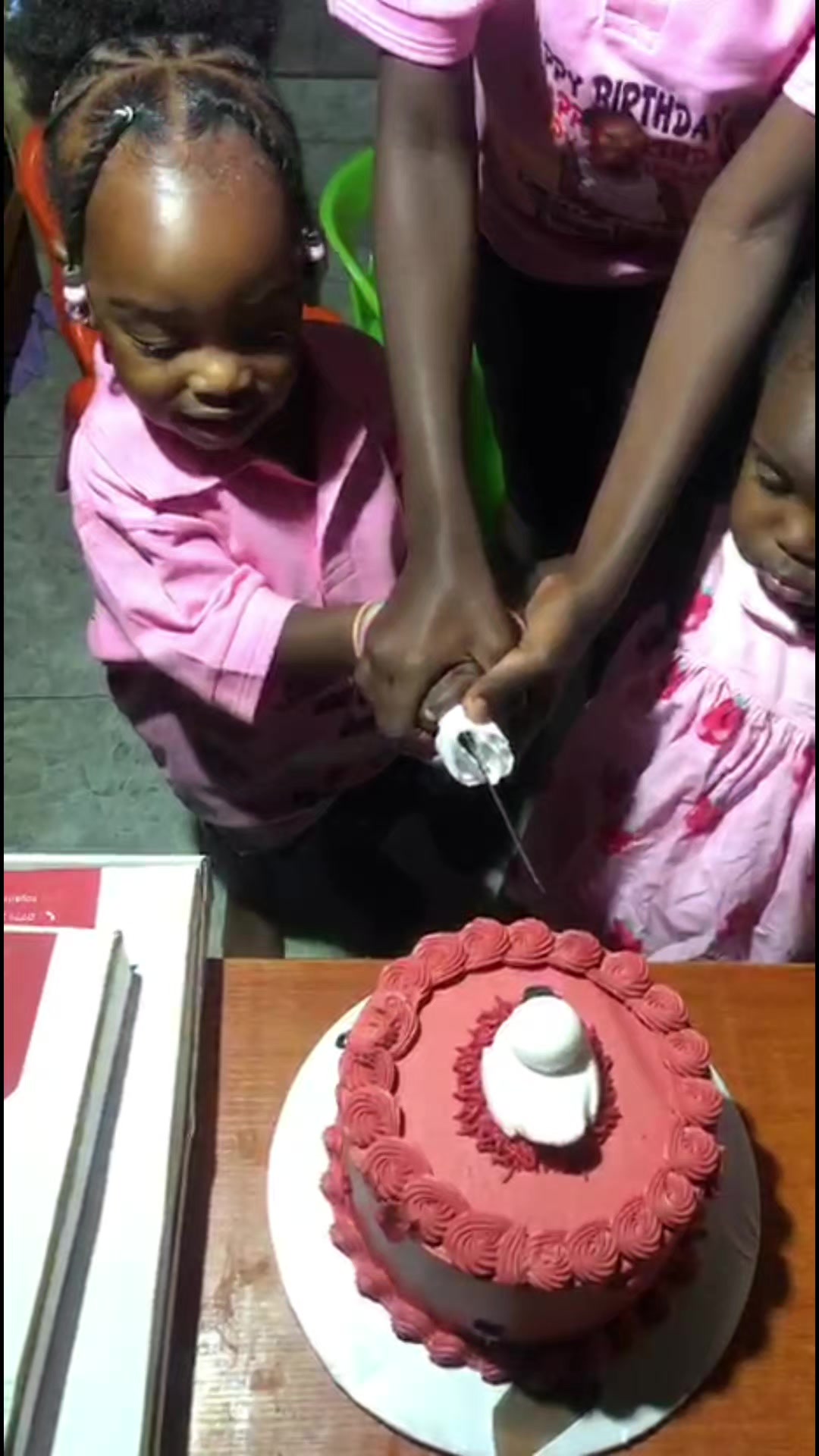 @IVANNAZ CAKES .0771402931