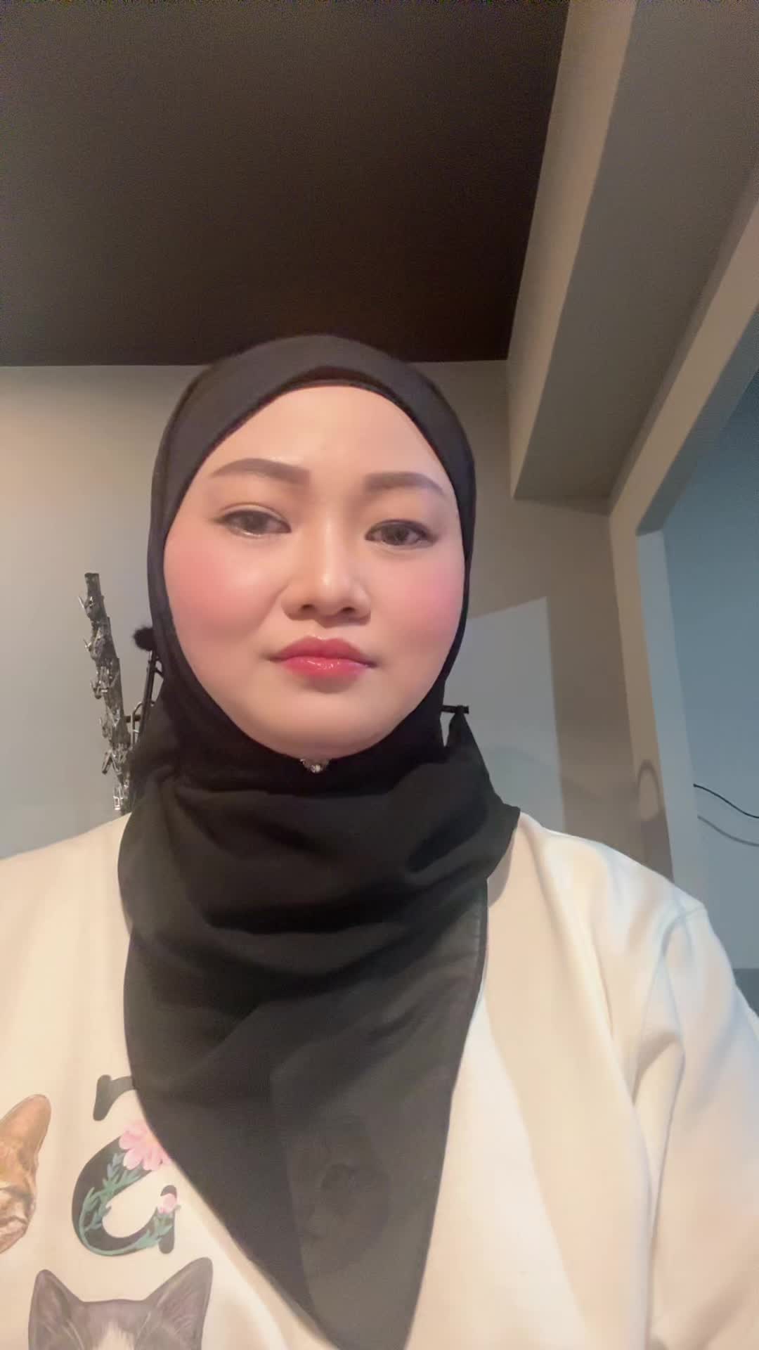 @Sabrina Sam