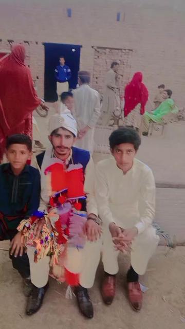 @Ali zia Bharwanaسیال