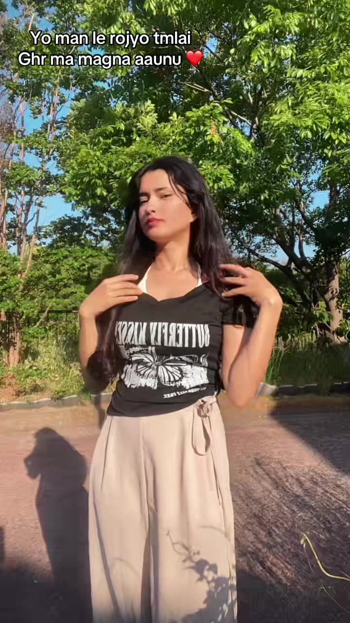@एलिना❤️