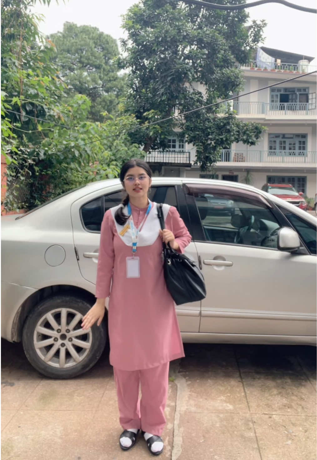 @अनु देउवा