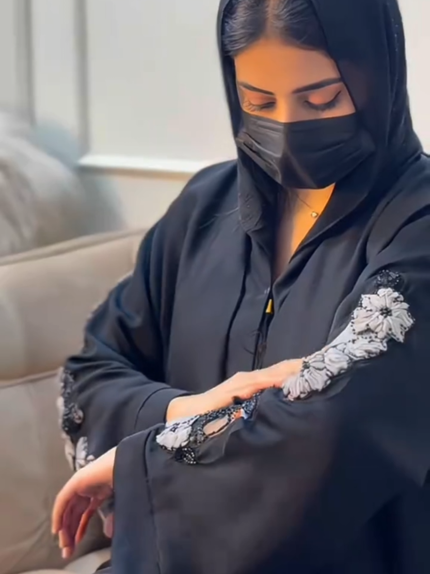@🕸️F ki zindagi 🍂