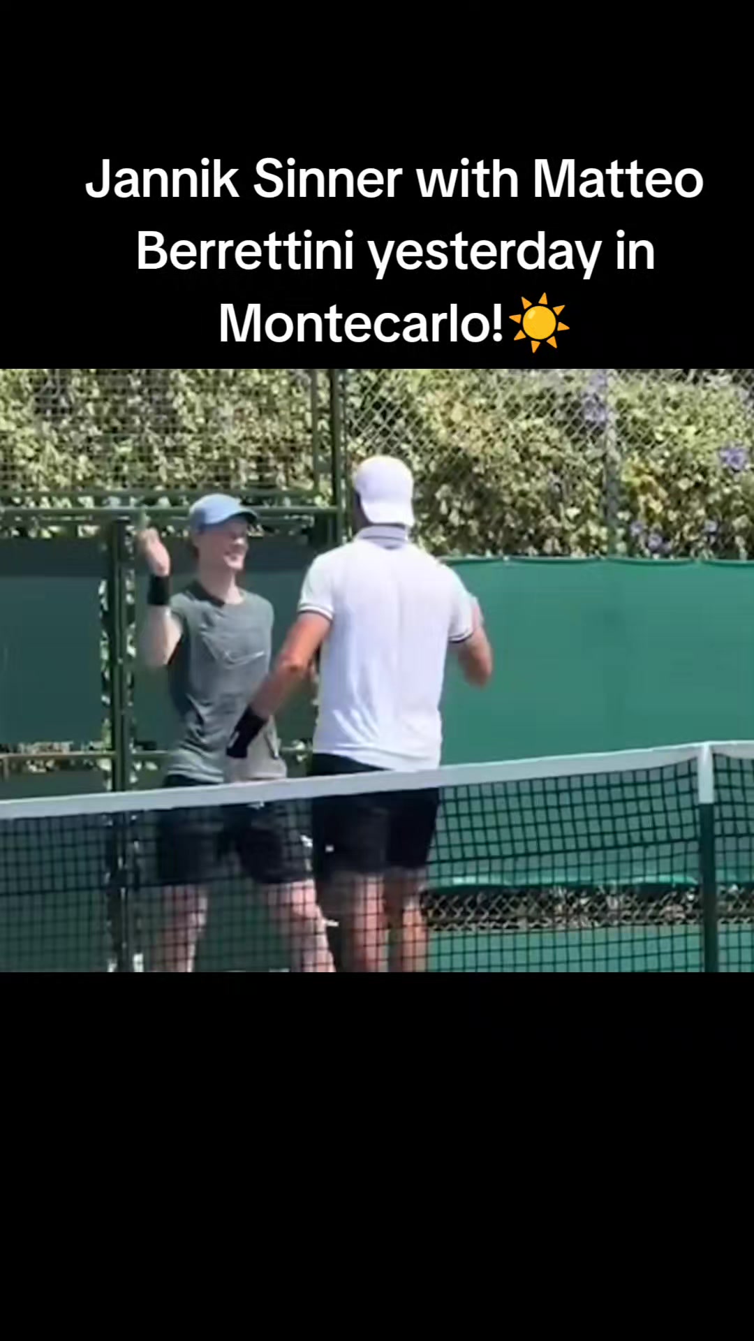 @...C'estTennis
