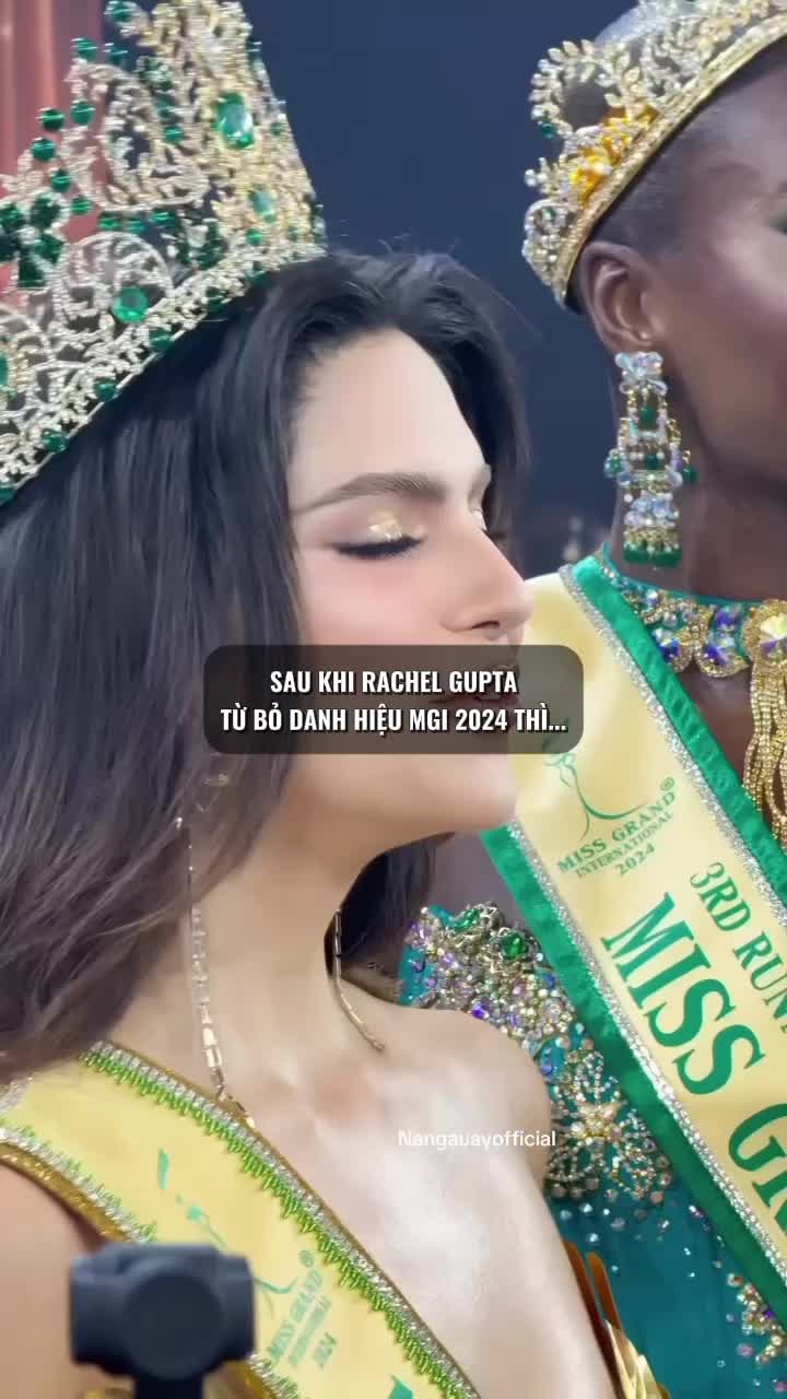 @𝐀𝐫𝐢𝐞𝐥 𝐔𝐧𝐢𝐯𝐞𝐫𝐬𝐞