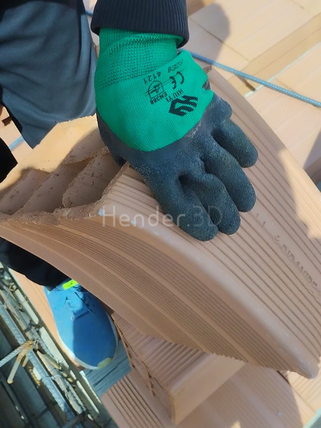 @Hender.3d