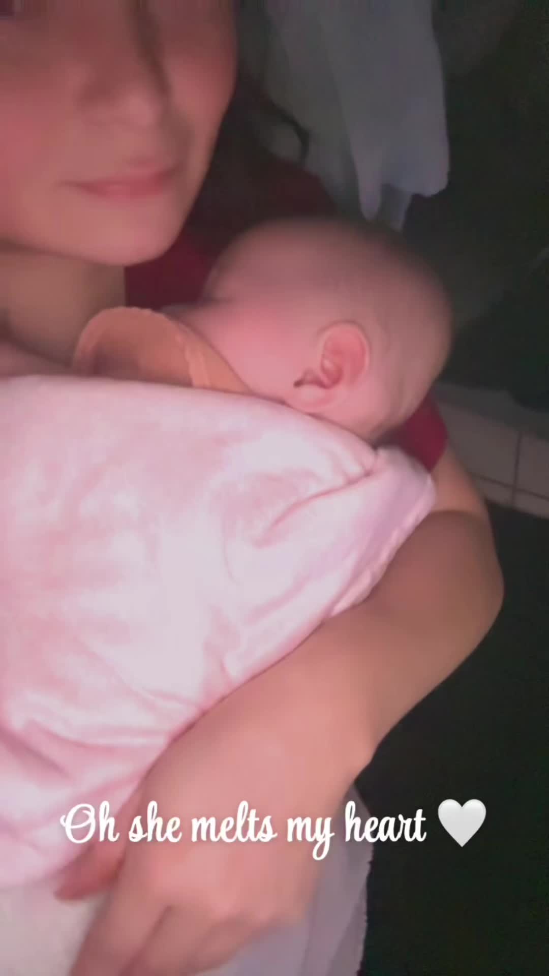 @AmberrReyy