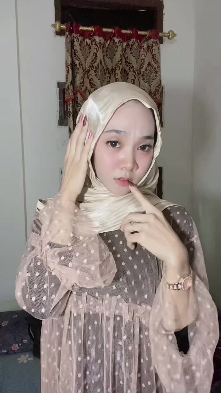 @Anggraeni