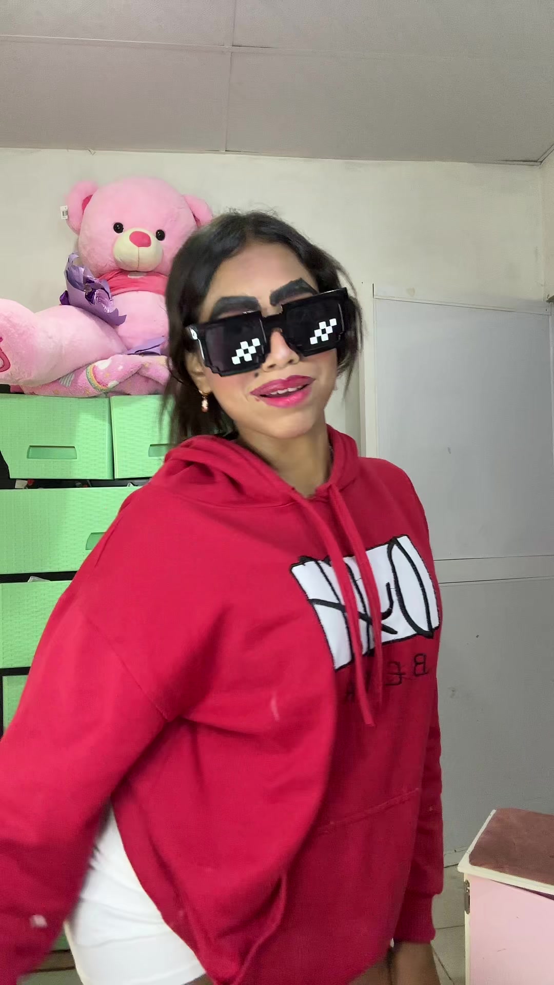 @Valentina🩷💘