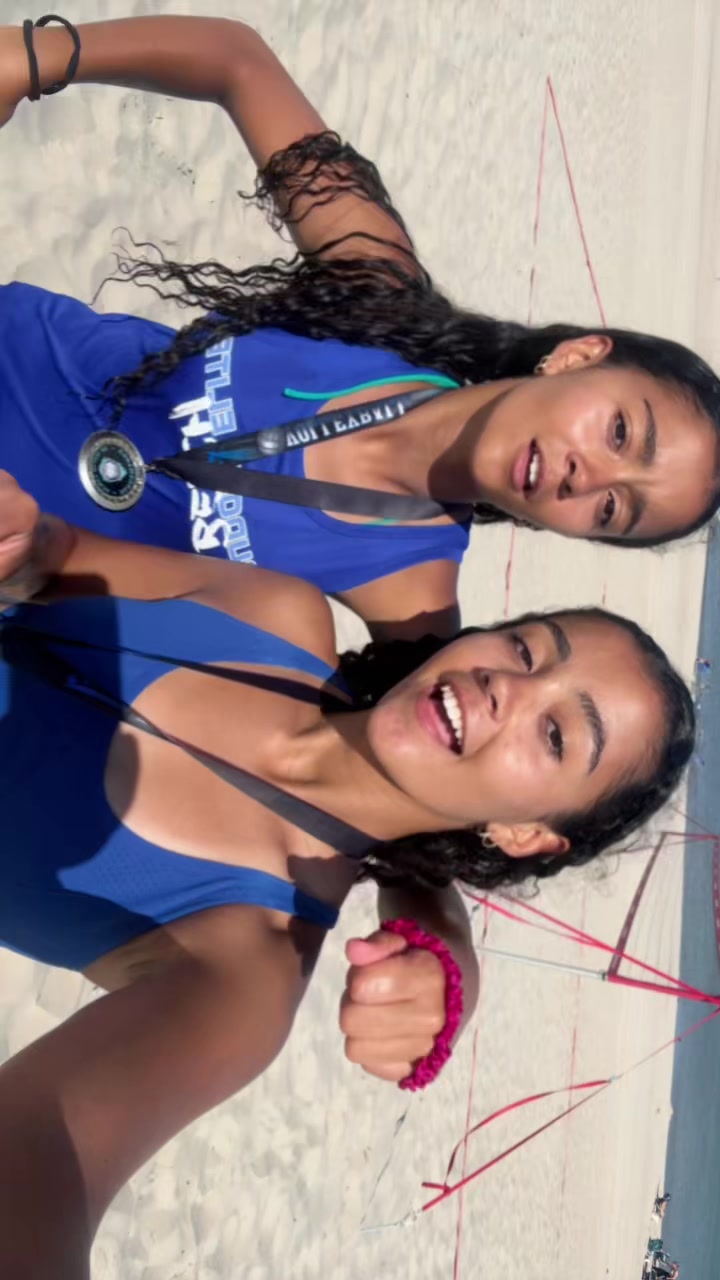 @lauraa