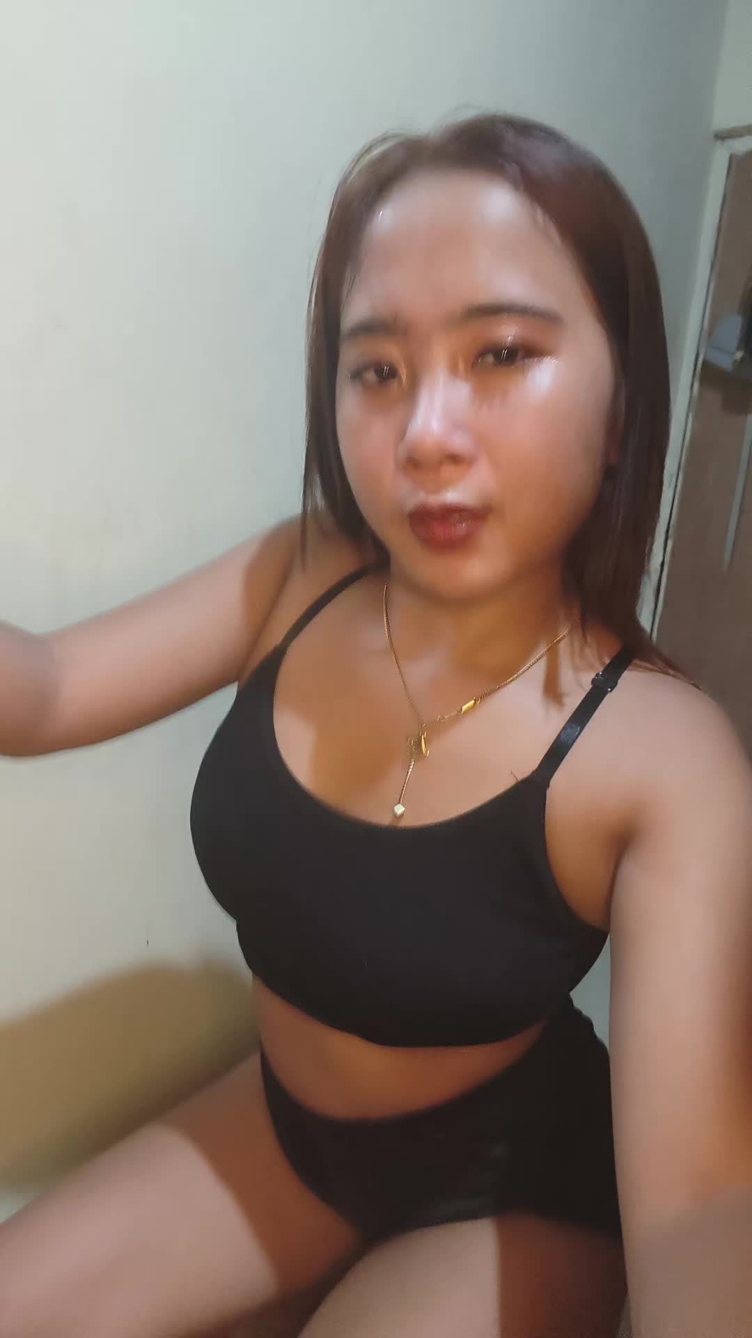 @✨𝓔𝓭𝓲𝓵𝔂𝓷👩🏽🇵🇭