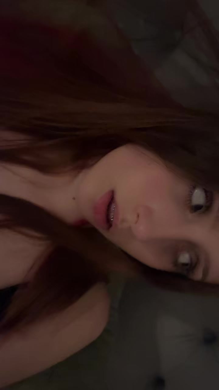 @мелания