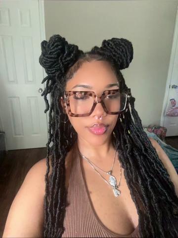 @Yaunaaa🕷️