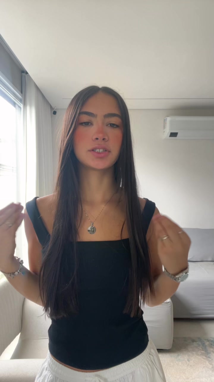 @Julia.Barreto 🪽🌟💵📸