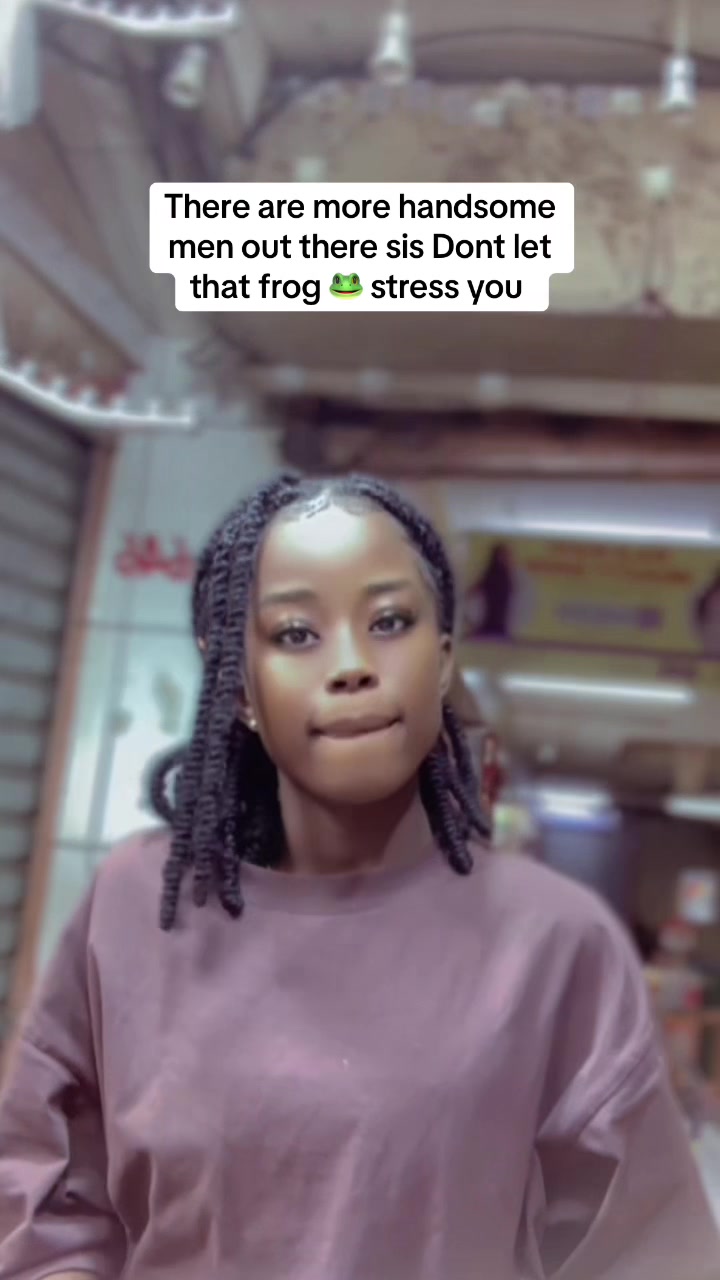 @👸Mukyala star 🌟🕷️💸