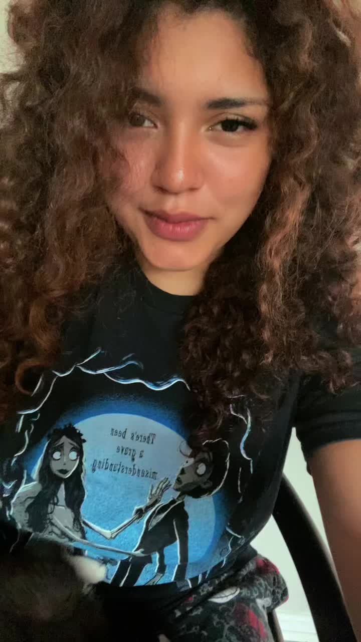 @Nena