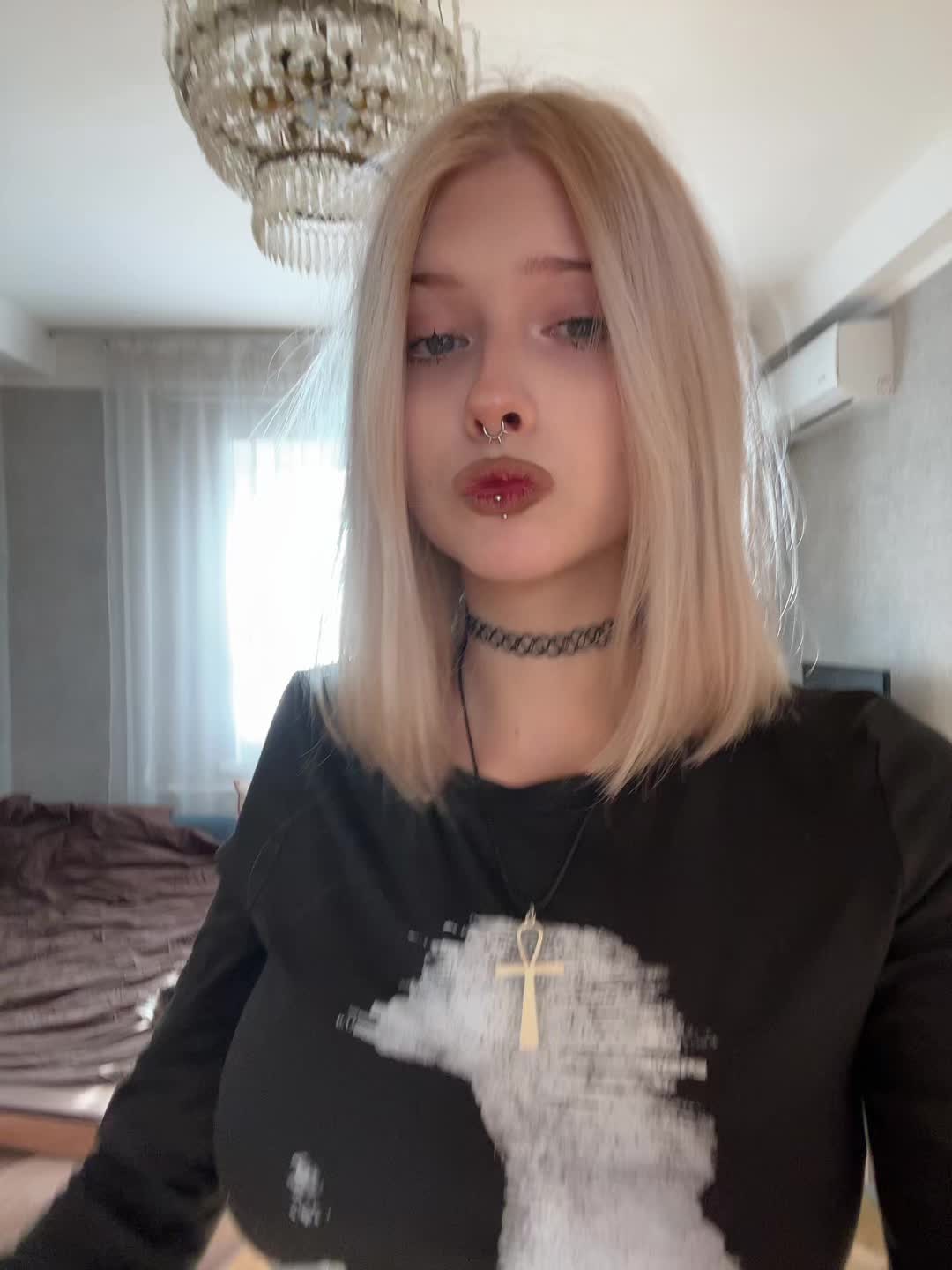 @Тгк: буба нападает🧝♀️