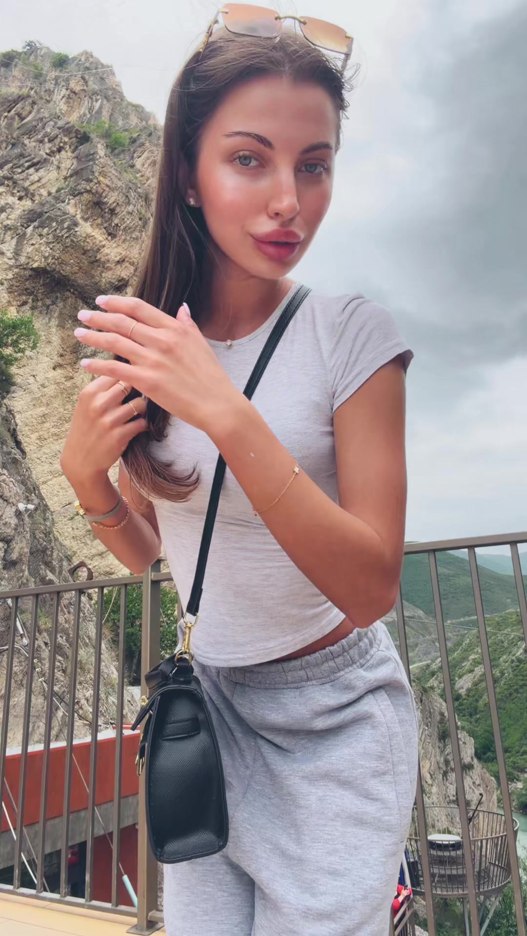 @zoyat30