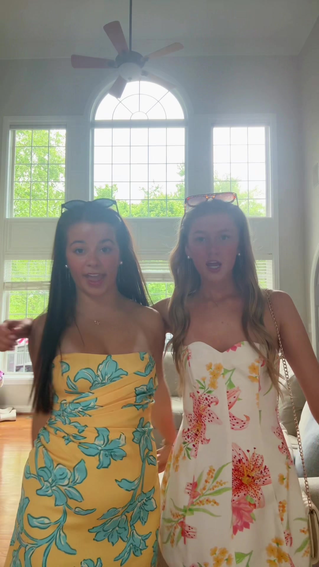@liasansbury