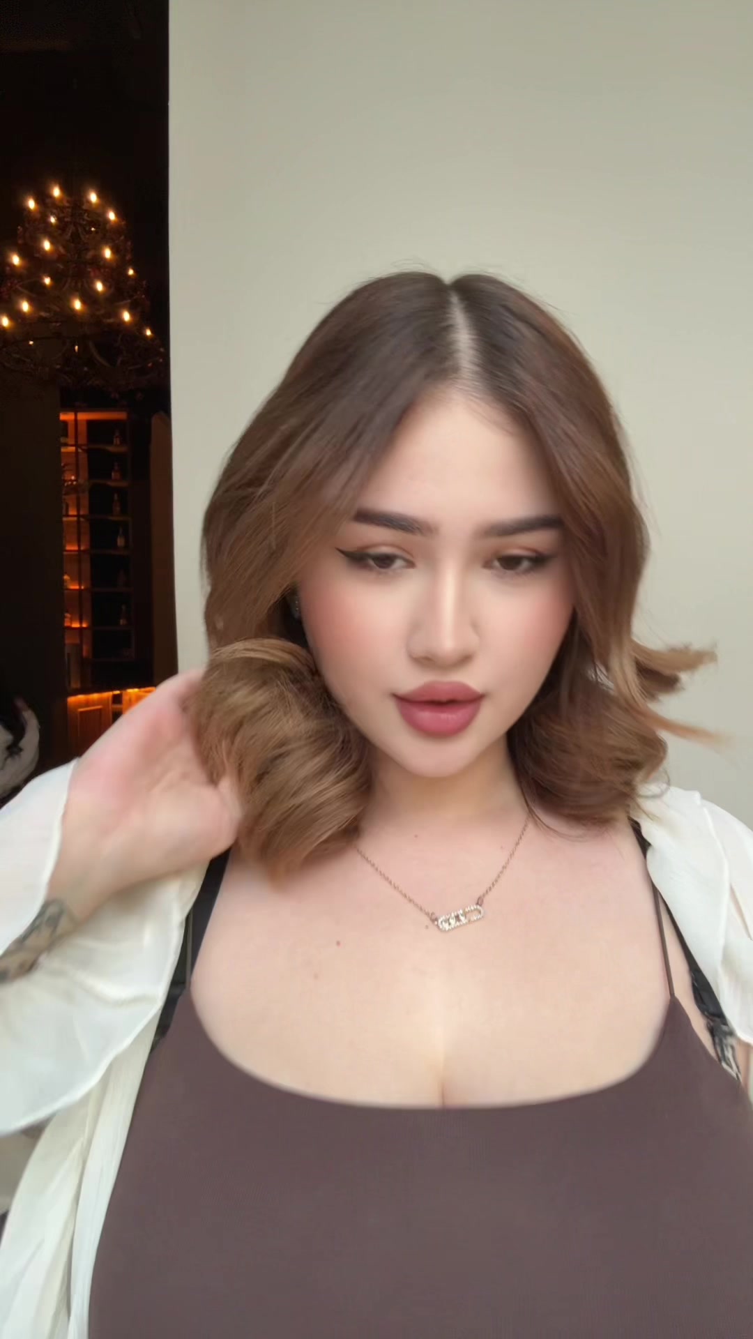 @v