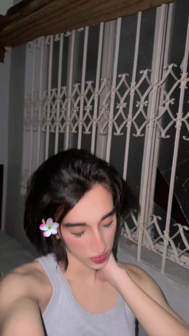 @Feeraaaaa