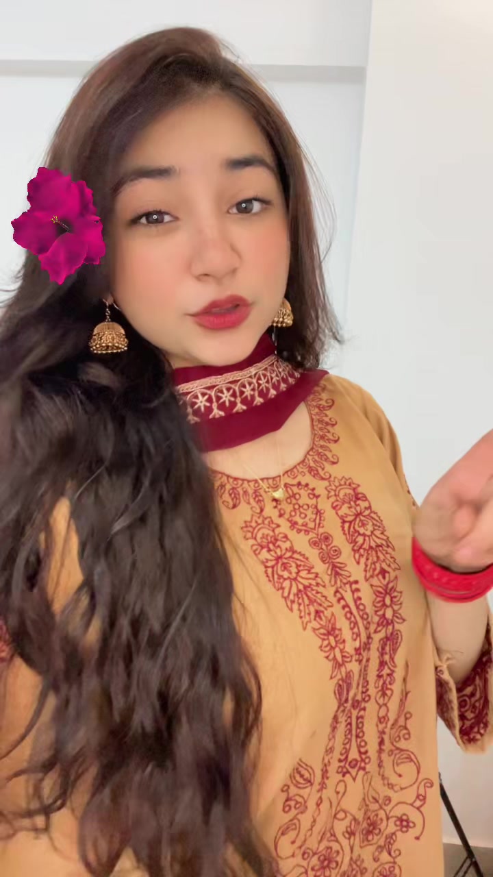 @Sana_Rehman
