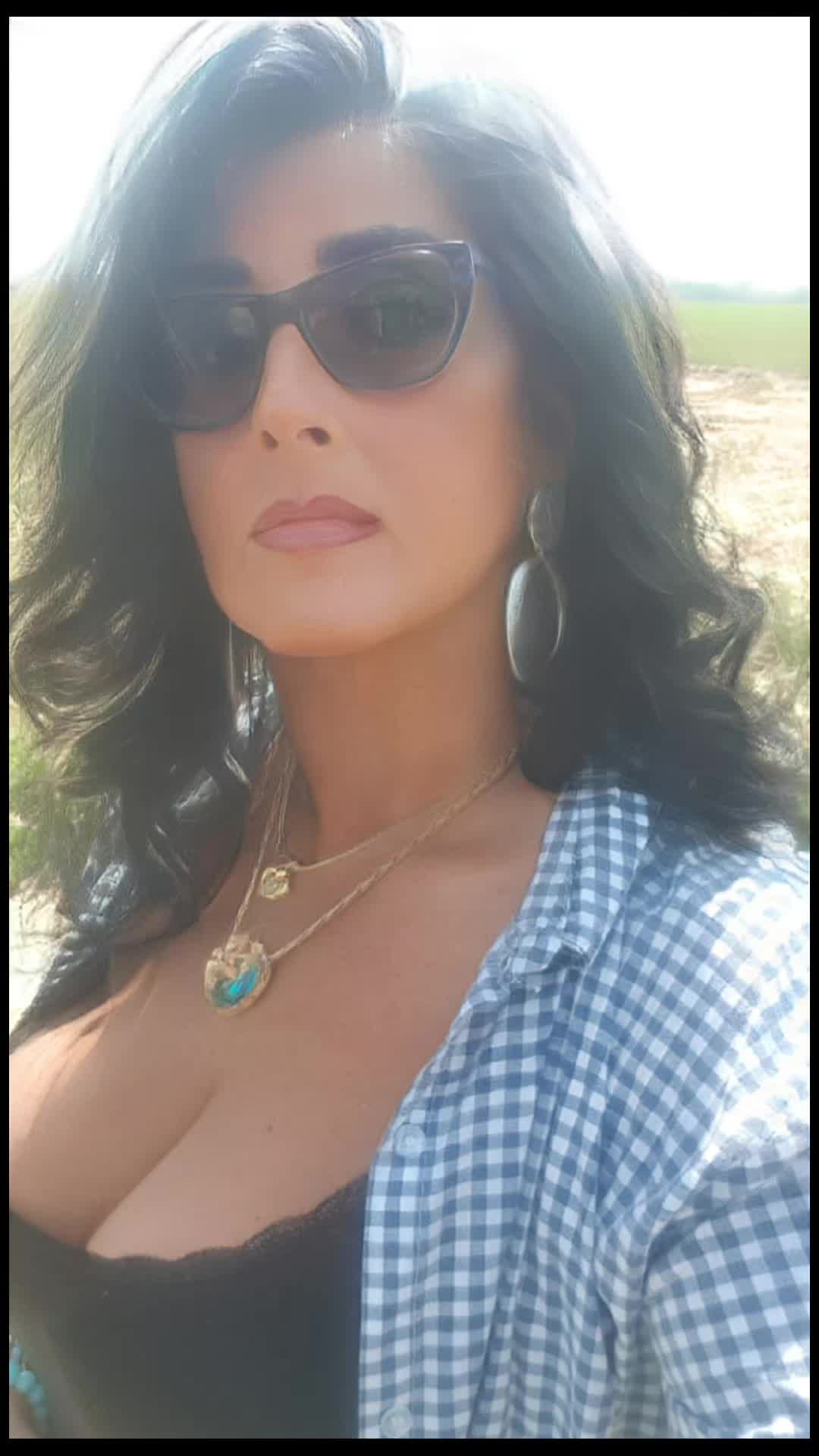 @Rosaria_L