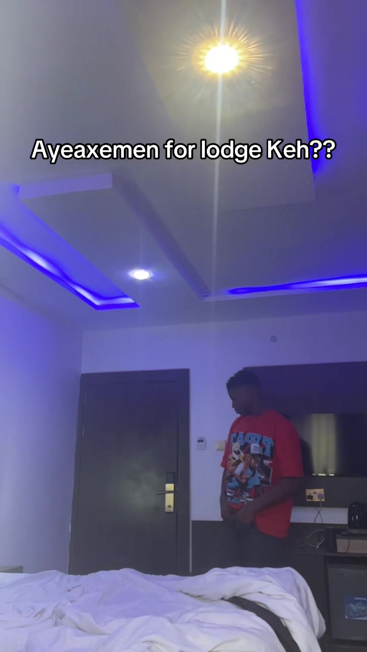 @𝔻𝕒𝕟𝕟𝕪 𝕋𝕞🧃🌴