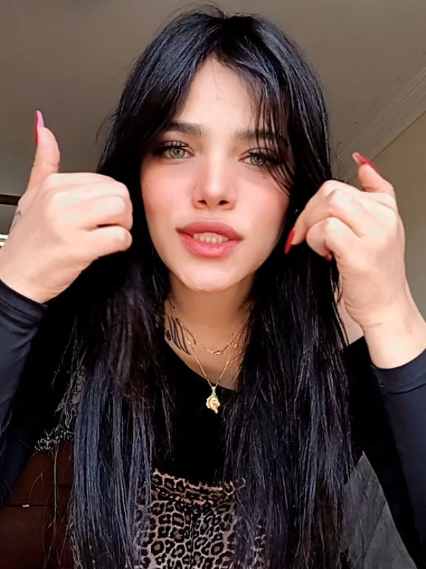 @Liiily