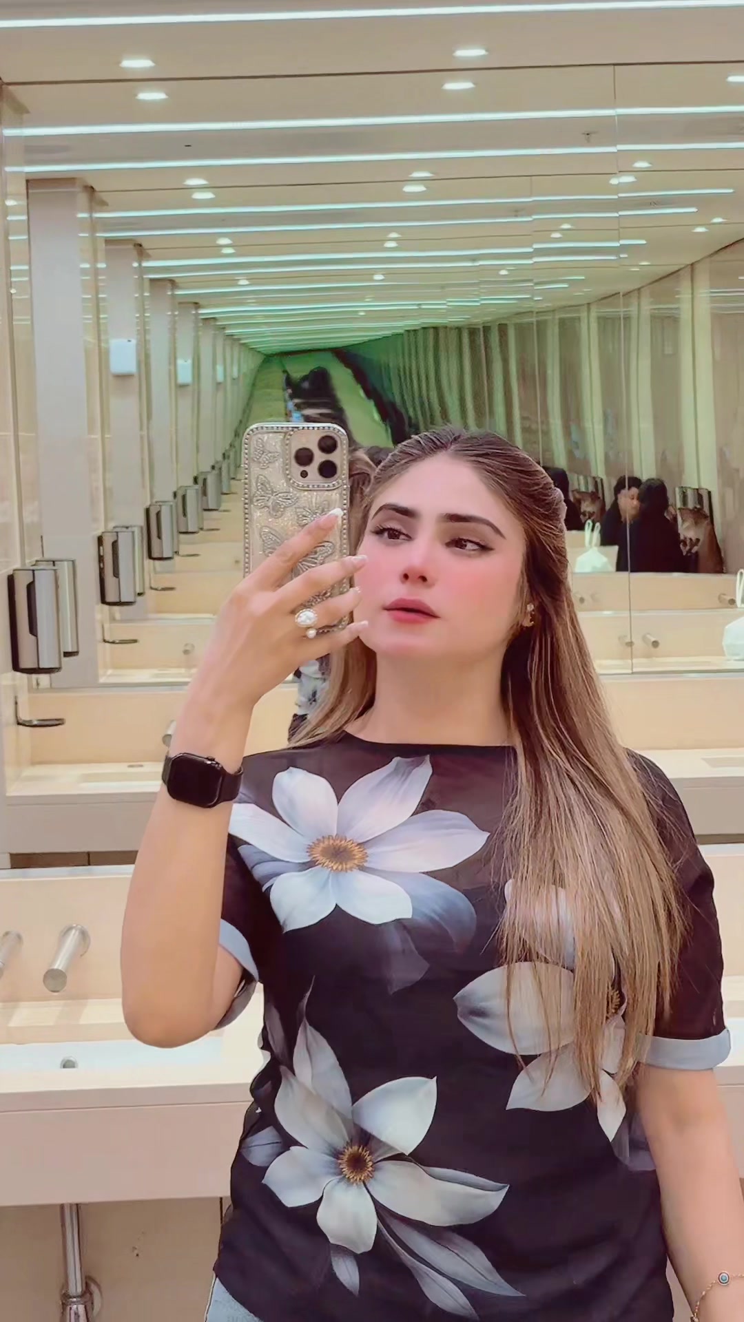 @Reema Khan