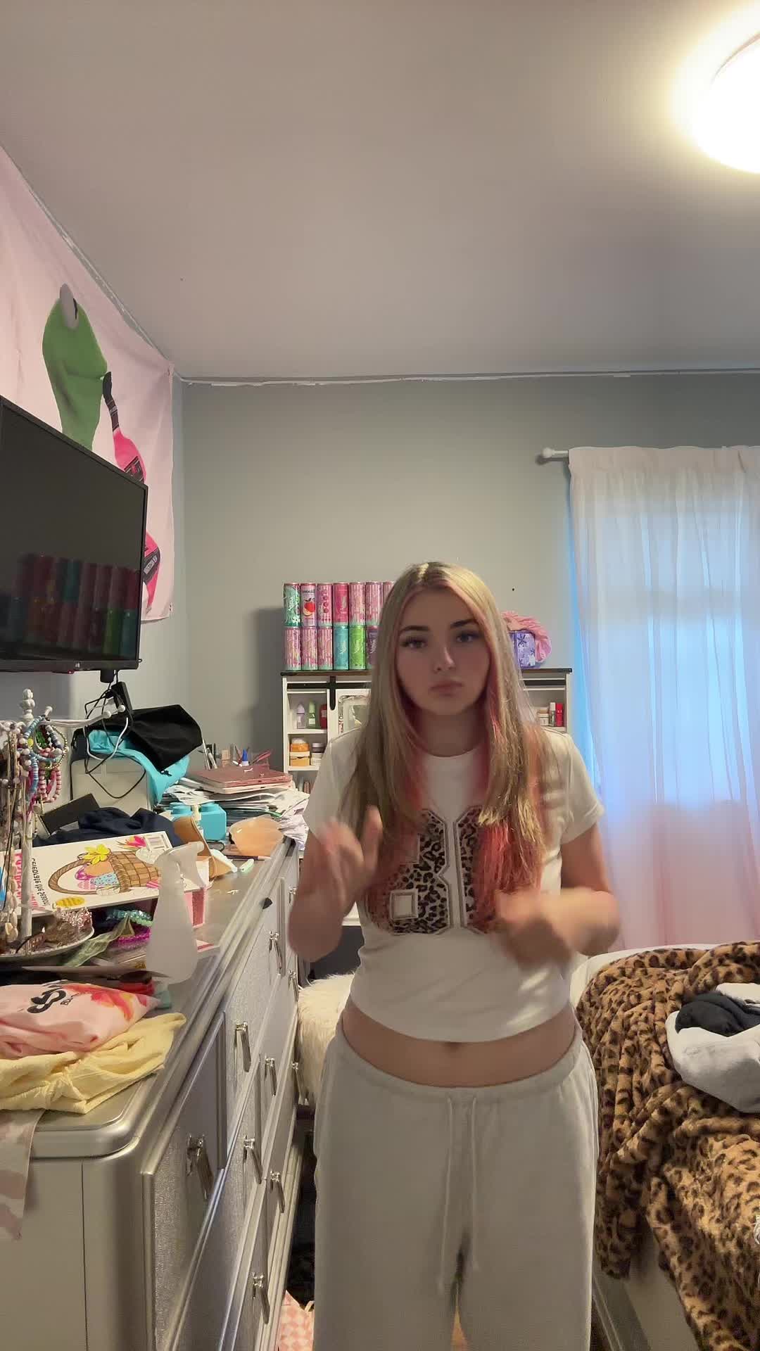 @rhyannn ๐๐