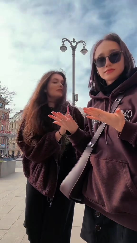 @qwertyjull