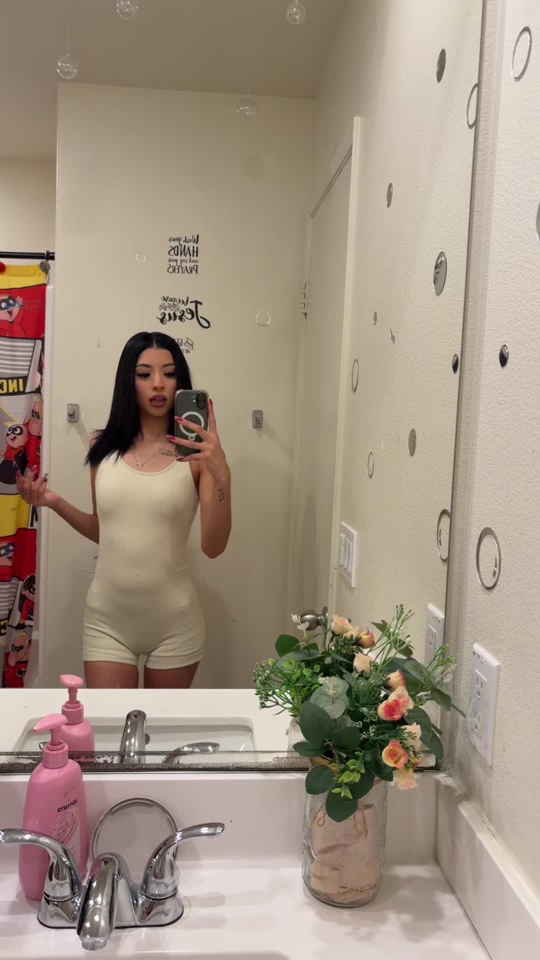 @destinyhernandez