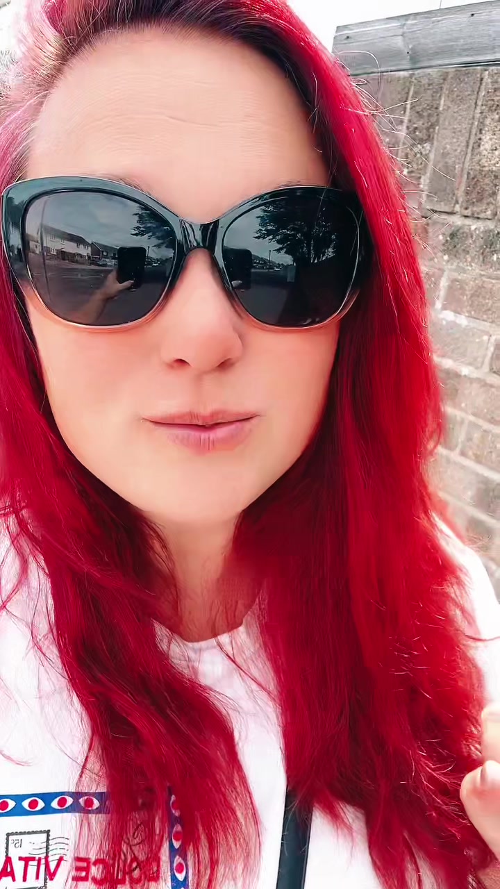 @SarahjustSarah_backup