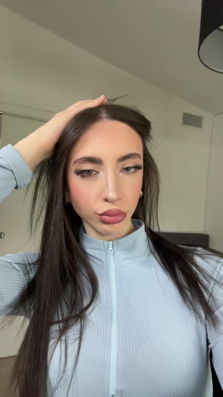 @naima🧛🏼