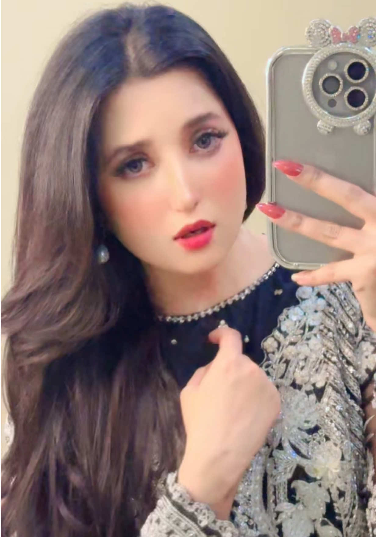 @Momalzzz