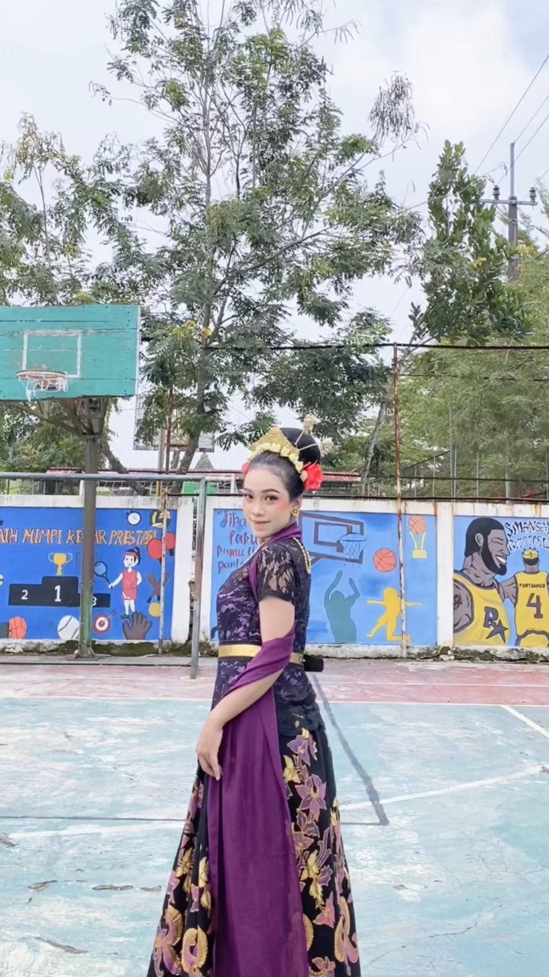 @Naa