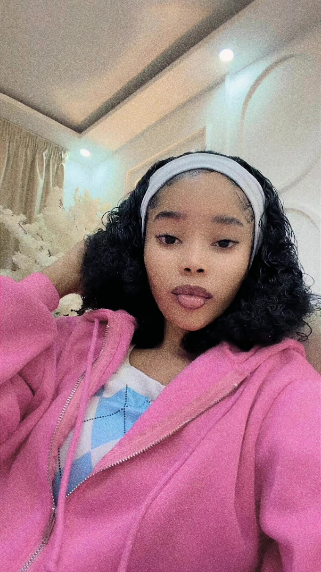 @𝔉𝔞𝔫𝔱𝔞aa🫦🍓😝